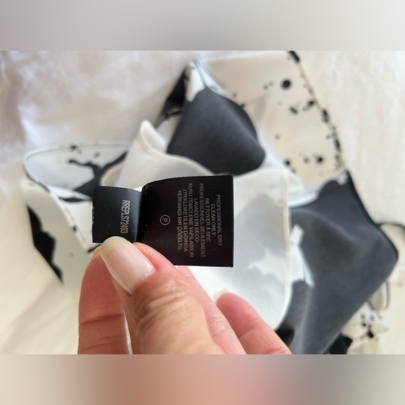 Tibi | SZ 2 | Black White Paint Splatter | Abstract | Sleeveless Tank Camisole - Picture 9 of 9